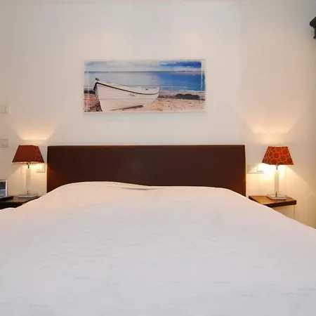 Apartamento Elisabethstrasse 18, Whg 2 *