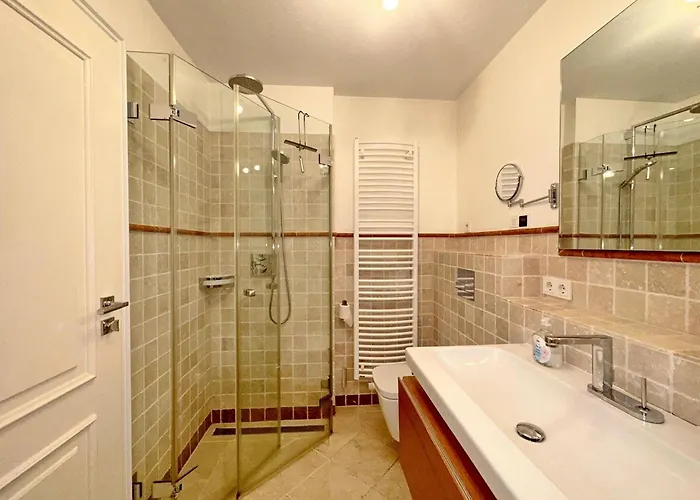 Elisabethstrasse 18, Whg 2 Appartement *